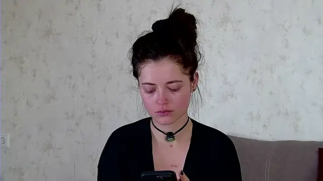 AshleyD  online show from March 30, 2026, 2:56 am