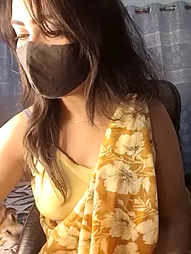 dimple1312 online show from May 5, 2026, 5:32 pm