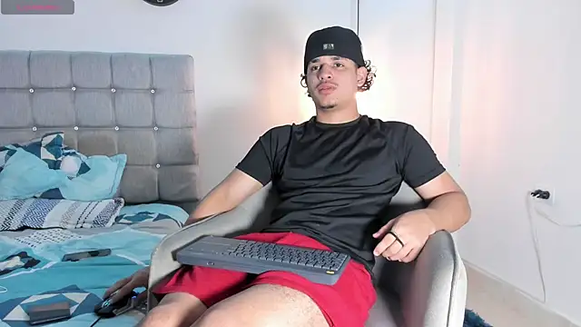 samxx muscle online show from September 27, 2025, 1:49 pm