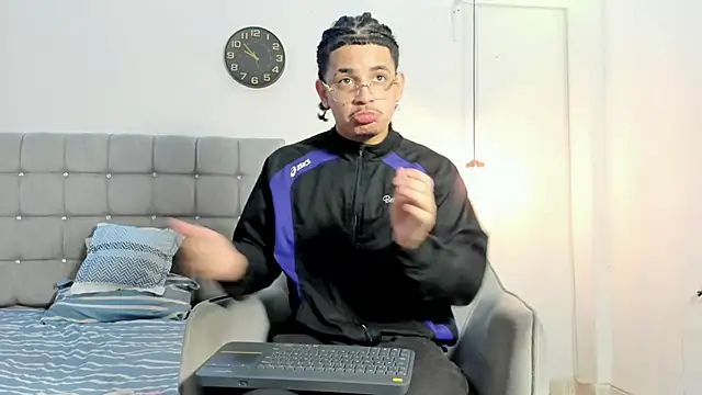 samxx muscle online show from January 6, 2026, 2:54 pm