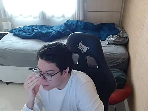 TimiidoSP011 online show from November 12, 2025, 2:17 pm