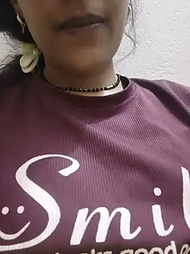 Snapshot of Eshwari_Chopra chatting on July 13, 2026, 5:27 pm Eshwari Chopra online show from July 13, 2026, 5:27 pm
