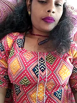 Eshna Dabral online show from September 11, 2025, 3:39 am