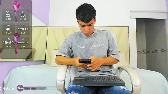 Hotboy21  online show from December 20, 2025, 4:19 am