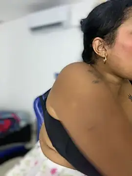 sashaoficial  online show from February 10, 2026, 10:36 pm