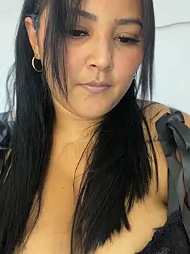 sashaoficial  online show from February 16, 2026, 10:50 pm