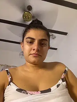 carlafox05 online show from April 1, 2026, 1:41 pm