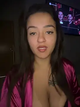 Manu 2002  online show from December 20, 2025, 12:45 pm