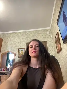 MariannaSida online show from April 7, 2026, 8:15 am