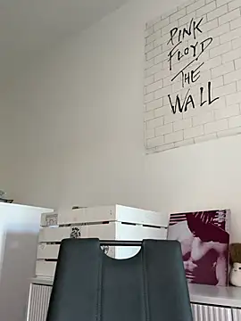 kittlunixx online show from March 4, 2026, 2:34 pm