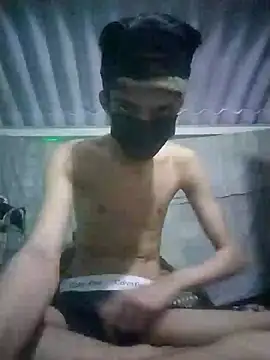 HannanKhan25 online show from November 29, 2025, 7:06 pm