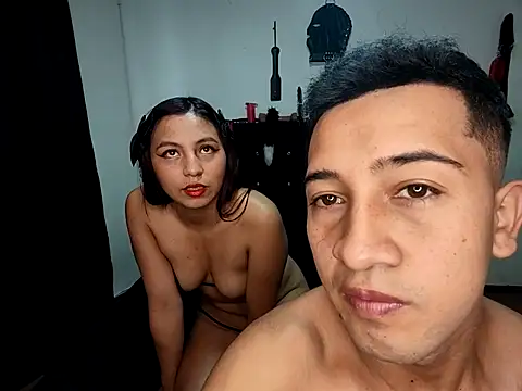 Snapshot of Hotsubmissive chatting on March 22, 2025, 5:31 pm Hotsubmissive online show from March 22, 2025, 5:31 pm