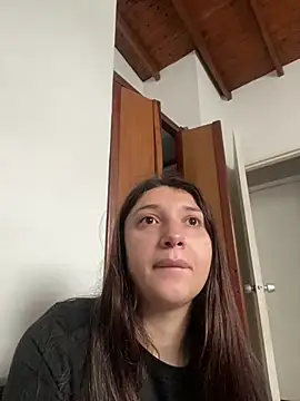 Mia  Gray online show from March 31, 2026, 5:02 pm