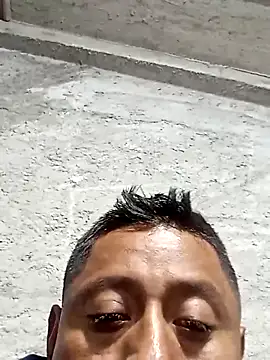 luuiss12 online show from September 21, 2025, 12:56 am