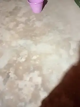 luuiss12 online show from October 7, 2025, 8:00 am