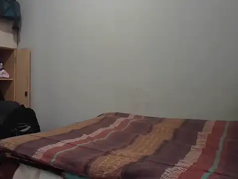 mydickbedarkandthick online show from May 14, 2026, 4:41 am