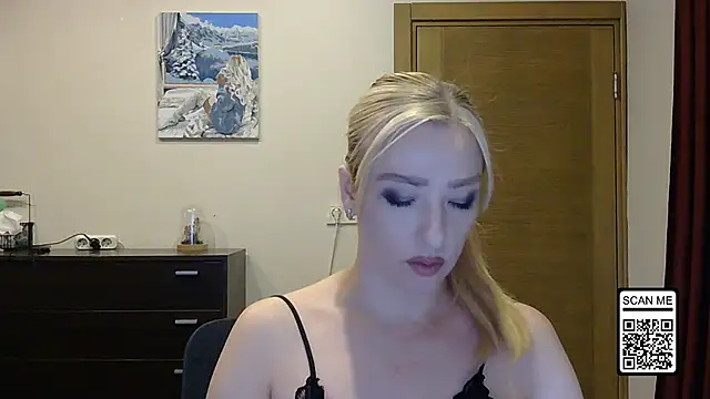 Wild Silk Desire online show from September 30, 2025, 1:27 pm