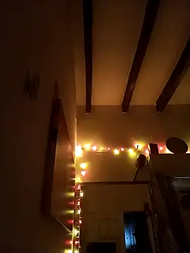 hotCOUPLEPETRA online show from January 19, 2026, 1:26 pm