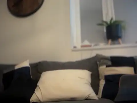 CloudyMuscleBeefy online show from October 2, 2025, 9:38 am