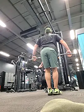 CloudyMuscleBeefy online show from December 21, 2025, 12:29 am