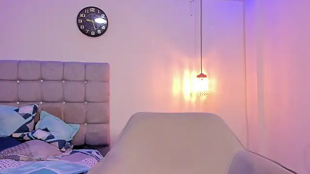 Santy Stump online show from September 19, 2025, 9:04 pm