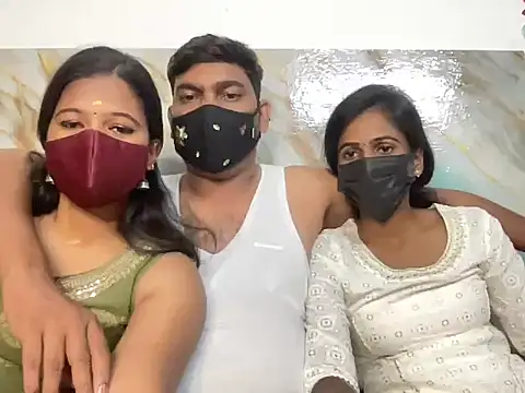 Tamil india couples  online show from February 11, 2026, 6:13 pm