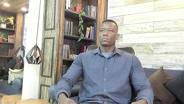 MarcusBlack  online show from March 13, 2026, 12:01 pm