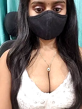 Aanya hotty online show from March 24, 2026, 6:57 pm