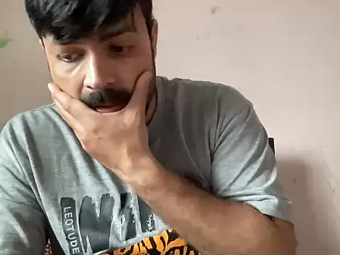 Snapshot of Sandy_Daddy chatting on September 13, 2025, 11:32 am Sandy Daddy online show from September 13, 2025, 11:32 am