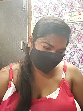 Liyaa 24 online show from March 10, 2026, 9:36 am