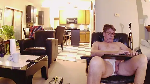 Snapshot of jocoff1 chatting on October 18, 2025, 11:27 pm jocoff1 online show from October 18, 2025, 11:27 pm