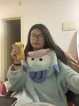 Snapshot of Hui521 chatting on October 11, 2025, 4:27 pm Hui521 online show from October 11, 2025, 4:27 pm