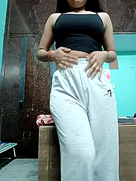 Snapshot of Sexy_Yasmin chatting on October 28, 2025, 10:41 am Sexy Yasmin online show from October 28, 2025, 10:41 am