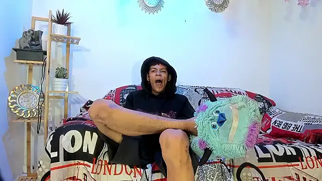 Bastian boyshot77 online show from February 11, 2026, 1:16 pm