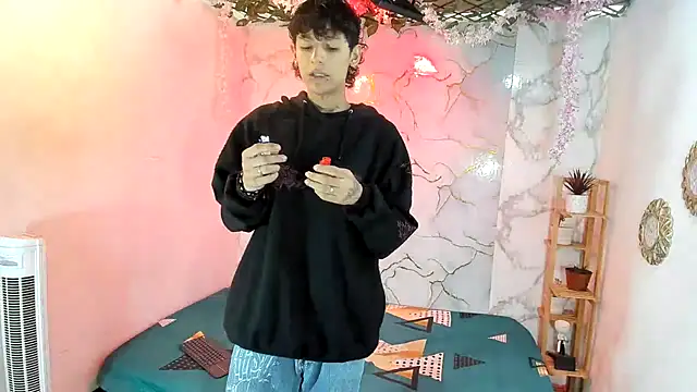 Snapshot of Bastian_boyshot77 chatting on July 7, 2026, 1:04 pm Bastian boyshot77 online show from July 7, 2026, 1:04 pm