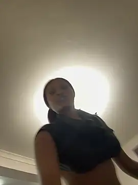 Lil-shawrie online show from February 3, 2026, 4:01 pm