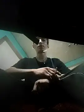 Raspinxx online show from April 18, 2026, 12:14 am