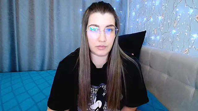 CherryZlata online show from January 9, 2026, 1:36 pm