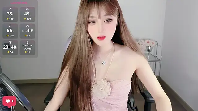 Snapshot of OwQoll chatting on January 17, 2026, 5:49 pm OwQoll online show from January 17, 2026, 5:49 pm