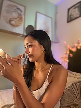 im-isabella online show from February 25, 2026, 2:37 pm