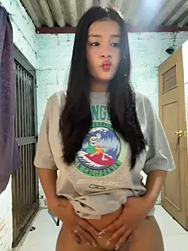 indialatin online show from April 18, 2026, 5:33 am