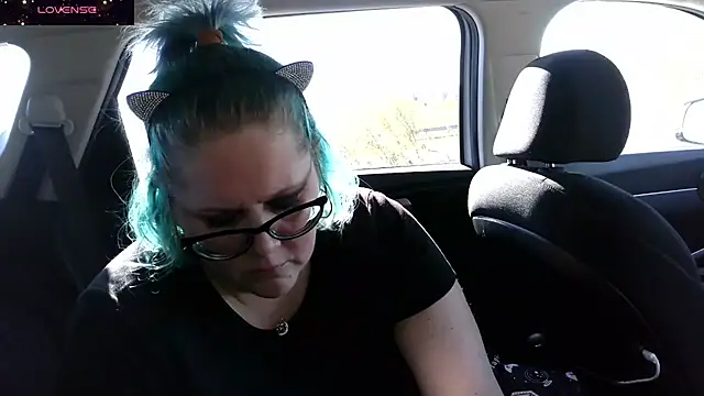 Kinky Witch online show from November 4, 2025, 3:11 pm