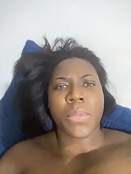 Alexia 24 online show from June 12, 2026, 1:26 am