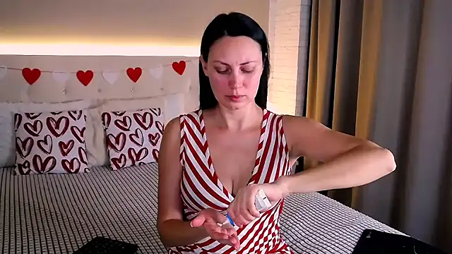 MonikaBelachi online show from February 11, 2026, 5:45 am