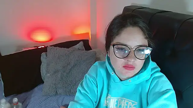 KrystalAdams online show from October 9, 2025, 9:57 pm