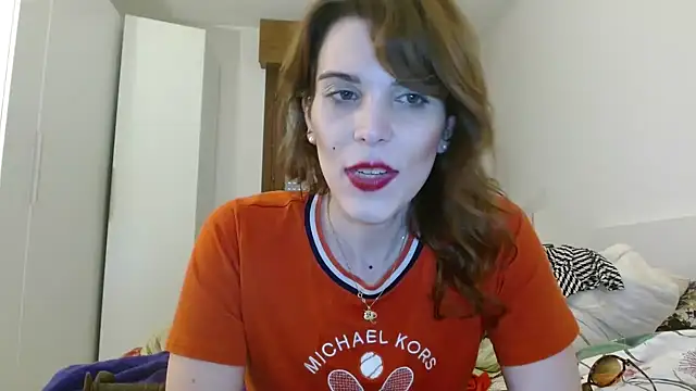 Snapshot of refem9 chatting on September 26, 2025, 2:21 pm refem9 online show from September 26, 2025, 2:21 pm