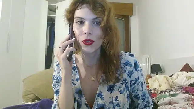 Snapshot of refem9 chatting on September 28, 2025, 5:40 pm refem9 online show from September 28, 2025, 5:40 pm