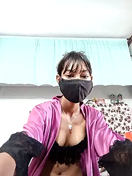 Snapshot of HOT_SHRII chatting on October 18, 2025, 3:53 am HOT SHRII online show from October 18, 2025, 3:53 am