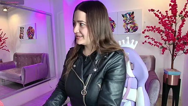 Snapshot of Antonella_wild chatting on October 18, 2025, 4:04 am Antonella wild online show from October 18, 2025, 4:04 am