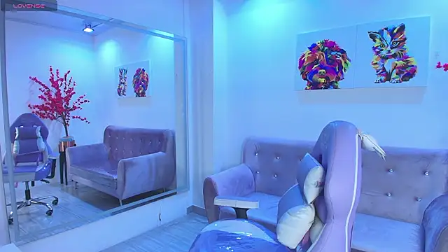 Antonella wild online show from March 13, 2026, 3:46 am